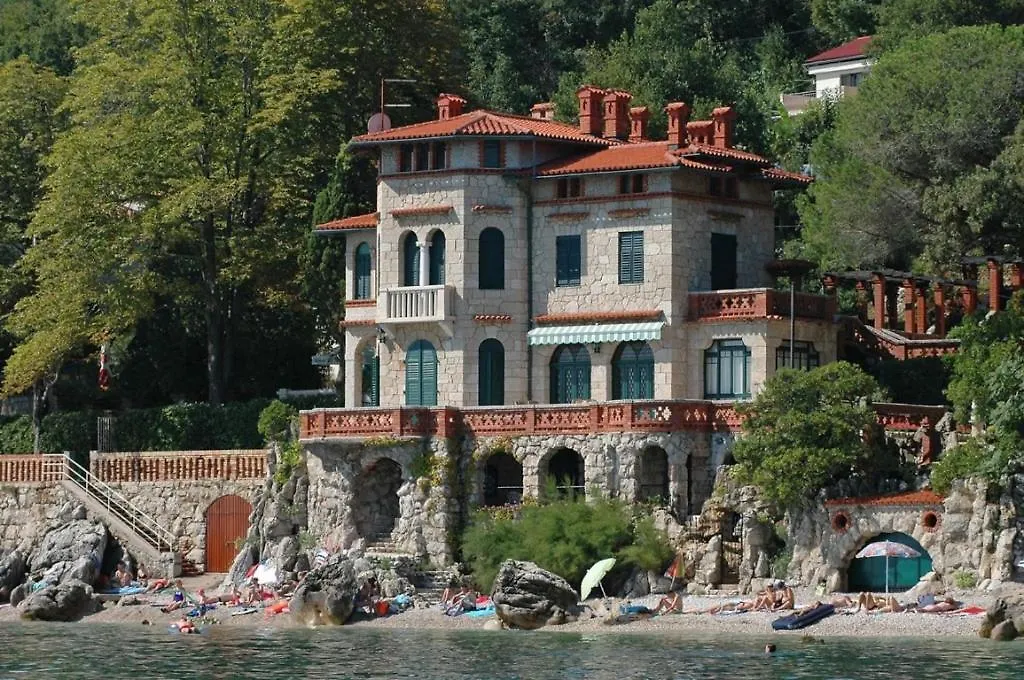 Apartment In Moscenicka Draga With Sea View, Balcony, Air Conditioning, Wi-Fi